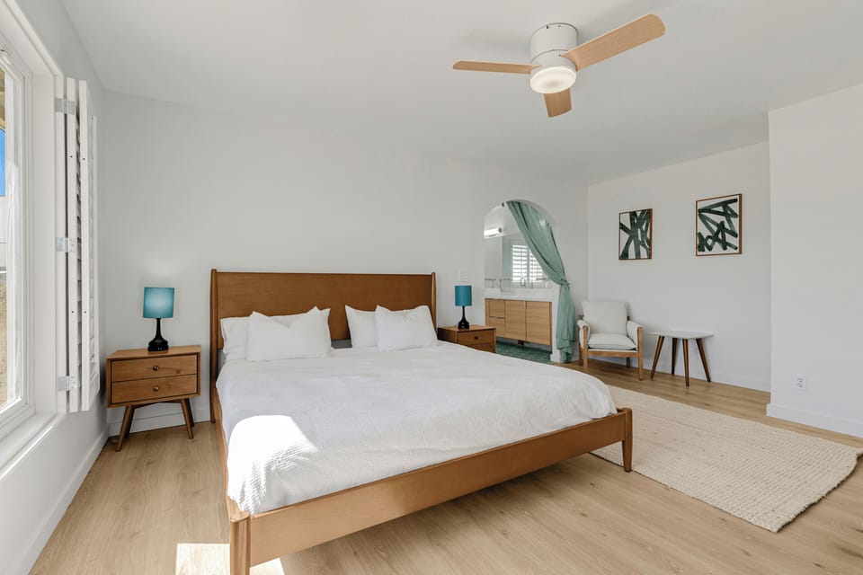 4BR Home in Joshua Tree w/ Private Pool & Fire Pit Cottage in Joshua Tree