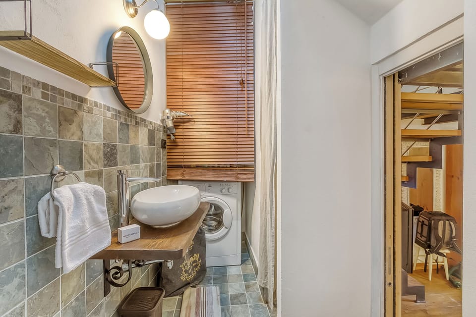 Le Bon Bon Rose Alpine Retreat for 4 Apartment in Piedmont