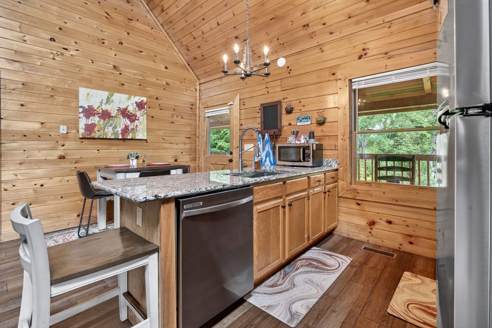 Cabin, 2 Bedrooms | Private kitchen | Coffee/tea maker, toaster