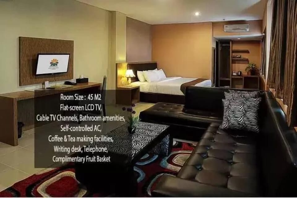 Desk, WiFi (free), bed sheets