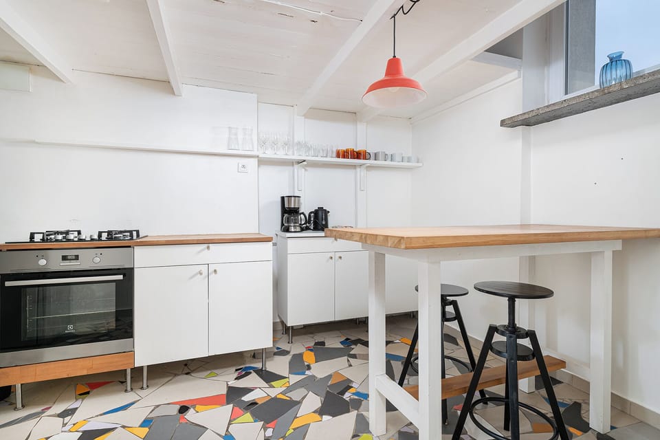 Superior Apartment, City View | Private kitchen | Coffee/tea maker, electric kettle
