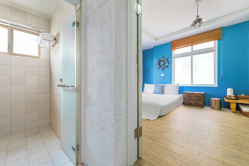 Deluxe Double Room | Free WiFi, bed sheets