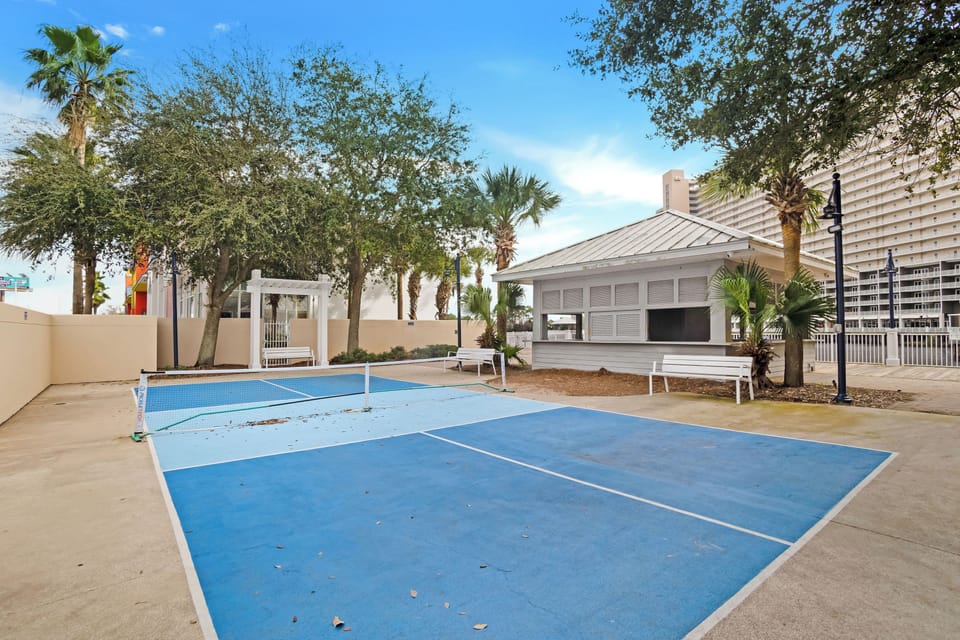 Laketown Wharf 531 Apartment in Panama City Beach