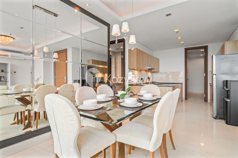 Apartment, 3 Bedrooms, City View | Dining room