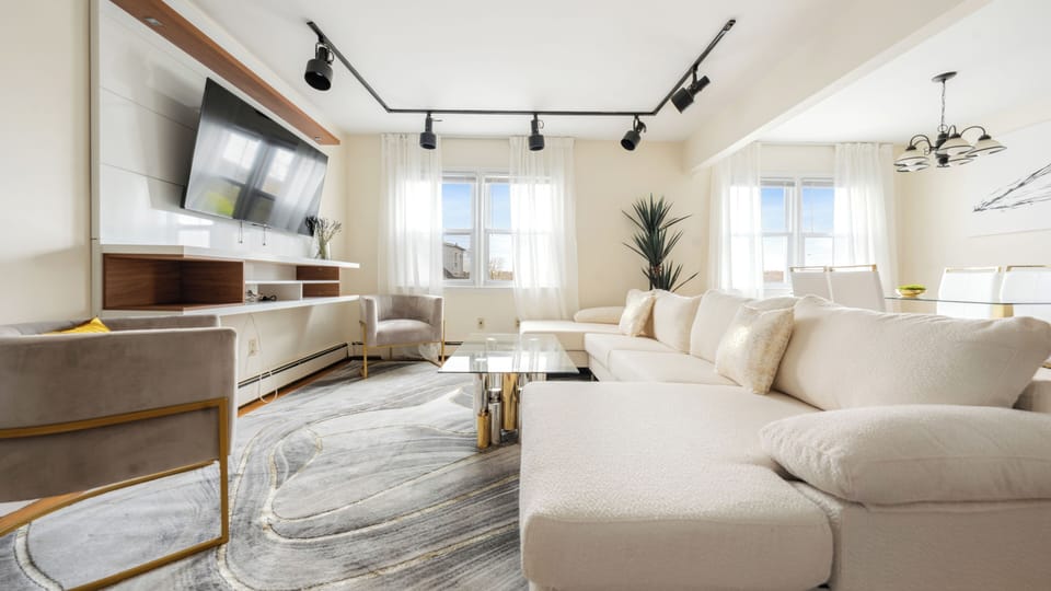 Luxury Apartment | Living area