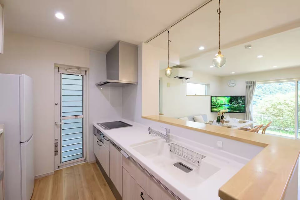 Basic House, Balcony, Mountain View | Private kitchen | Full-size fridge, microwave, stovetop, electric kettle