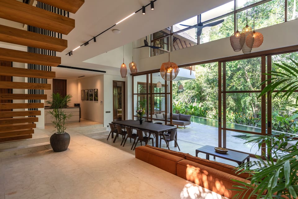 Deluxe Villa, 5 Bedrooms, Private Pool, Pool View | Living area | 32-inch Smart TV with digital channels
