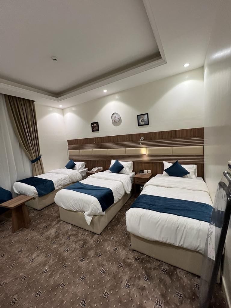 Deluxe Triple Room | Free WiFi