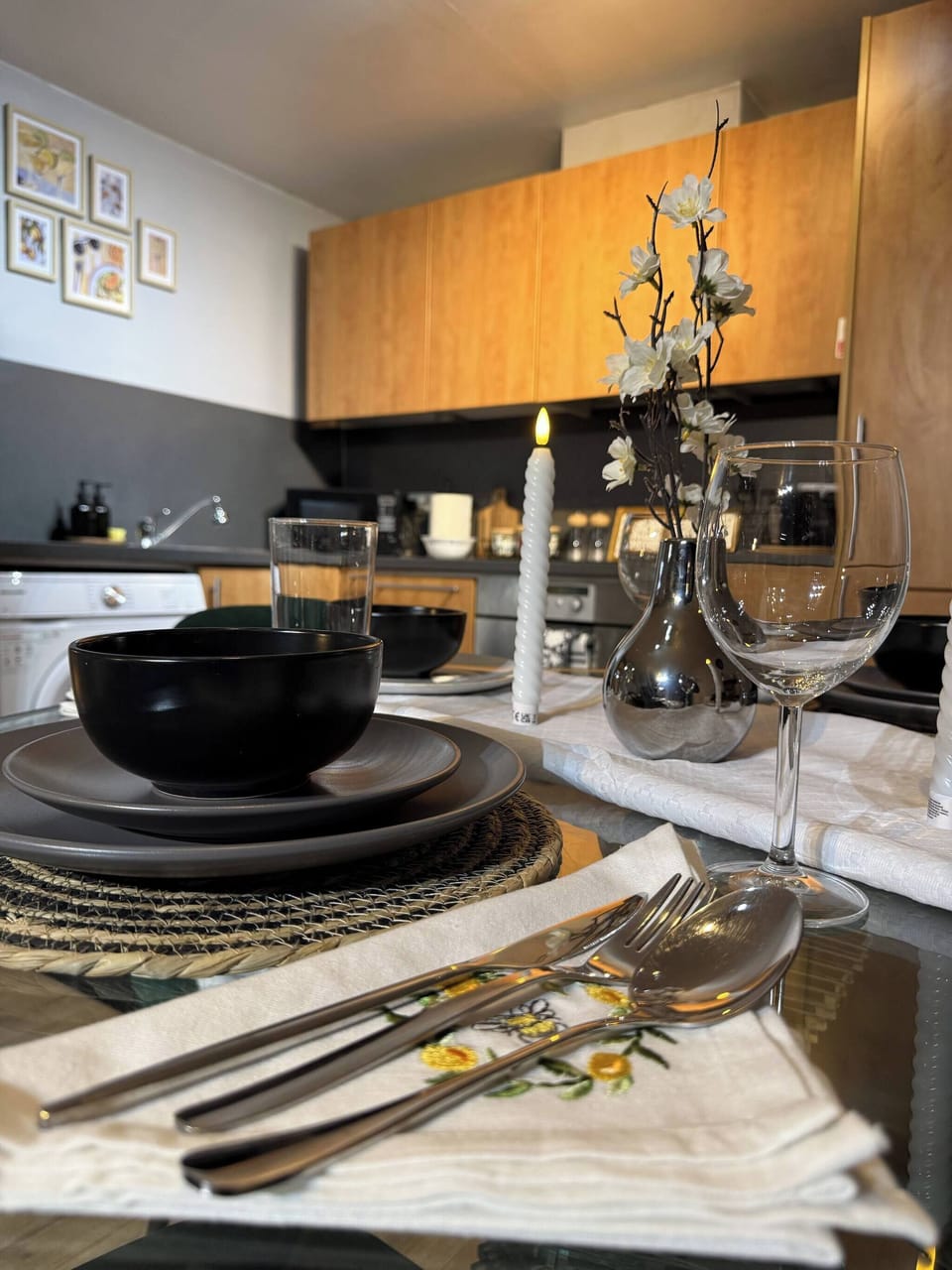 Apartment, 2 Bedrooms, Accessible, Balcony | Interior