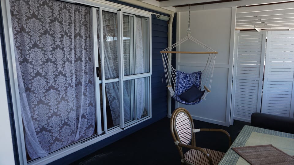 Deluxe Double Room, Private Bathroom, Sea View | Desk, laptop workspace, blackout drapes, soundproofing