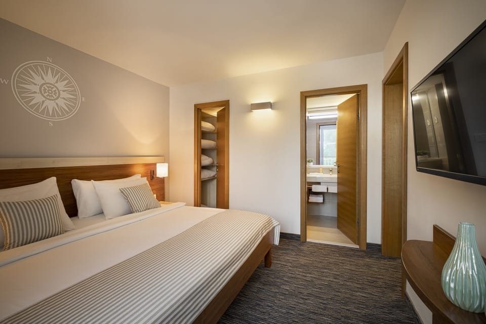 Junior Suite for 2+2 Seaside - Casa Sanfior | Minibar, in-room safe, desk, WiFi (free)