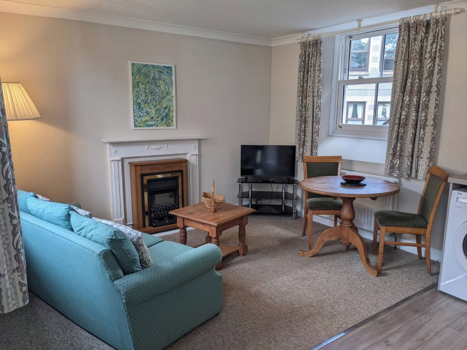 Cottage | Living area