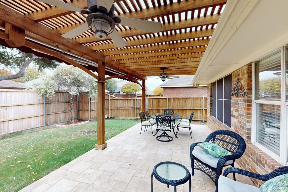 House (4 Bedrooms) | Interior