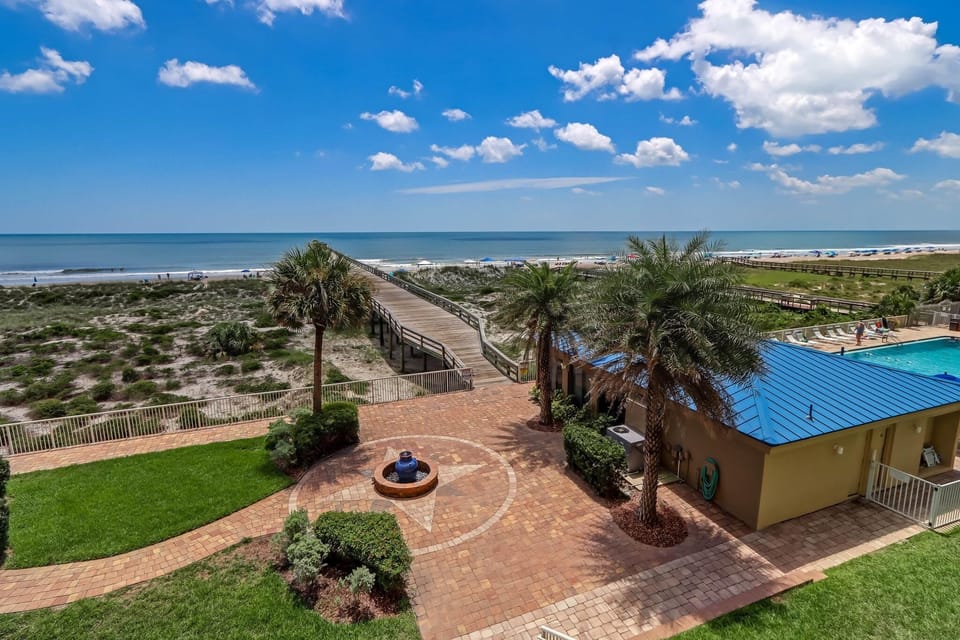 Condo, 3 Bedrooms | Exterior