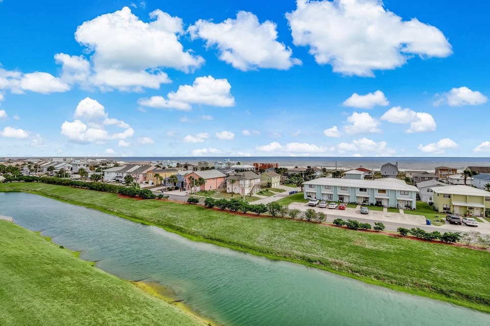 Condo, 3 Bedrooms | Miscellaneous