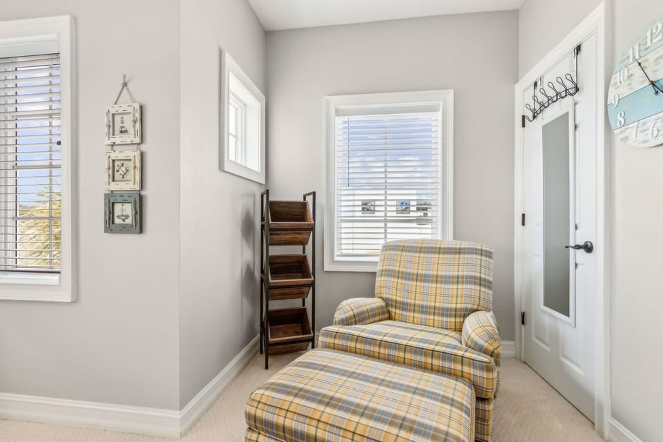 Condo, 3 Bedrooms | Interior