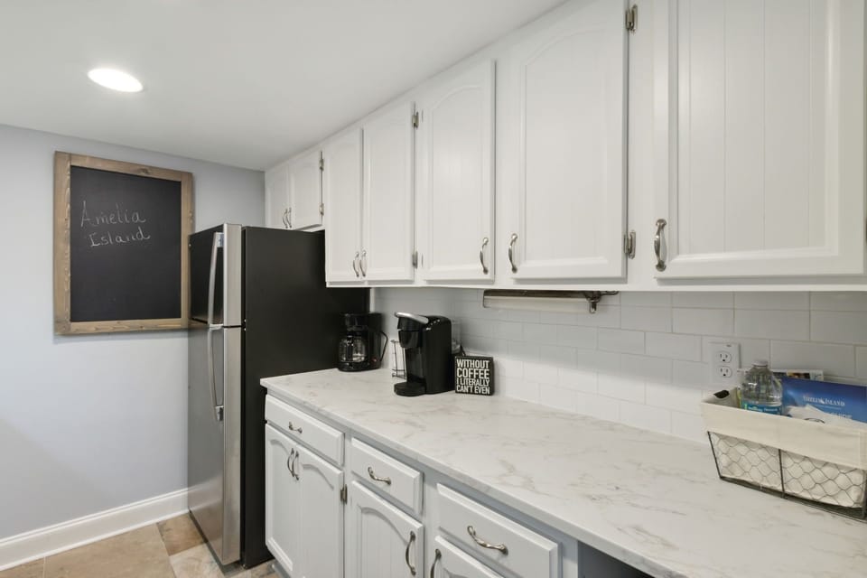 Condo, 2 Bedrooms | Private kitchen | Coffee/tea maker, fridge, oven, toaster