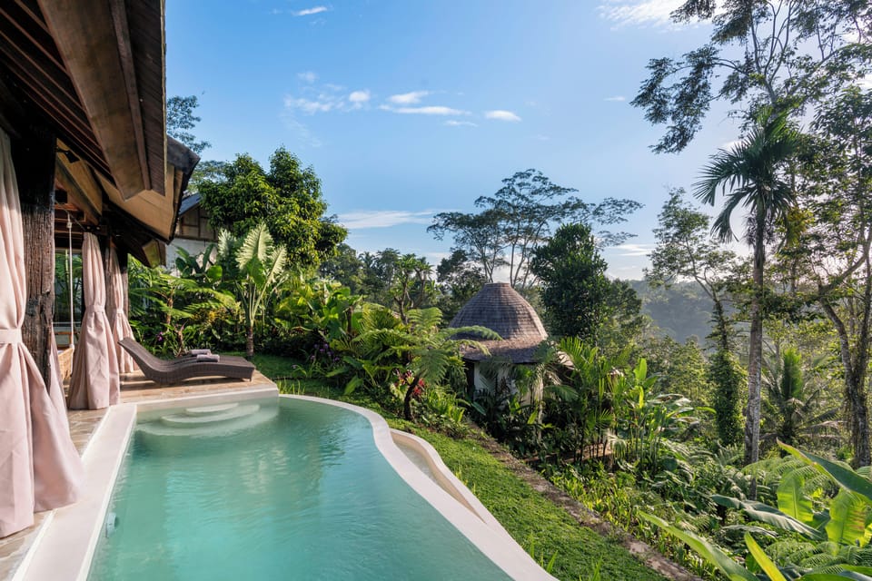 Private pool