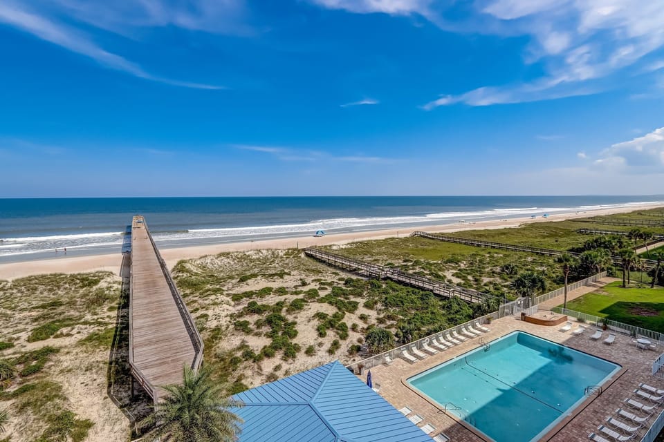 Condo, 3 Bedrooms | Pool