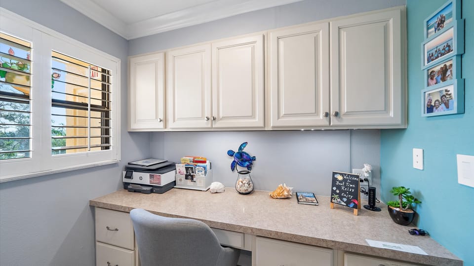 Condo, 2 Bedrooms | Interior