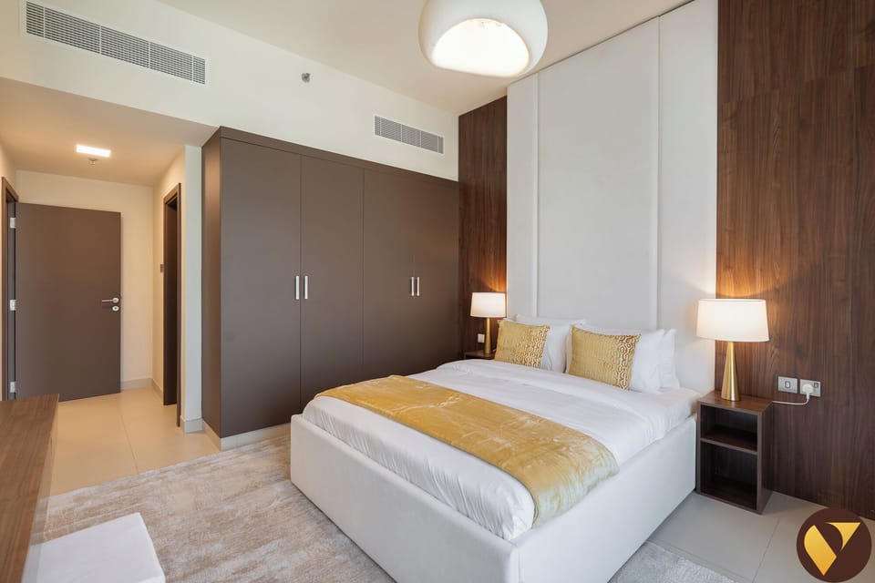 Luxury Apartment, Balcony, Pool View | Egyptian cotton sheets, premium bedding, in-room safe