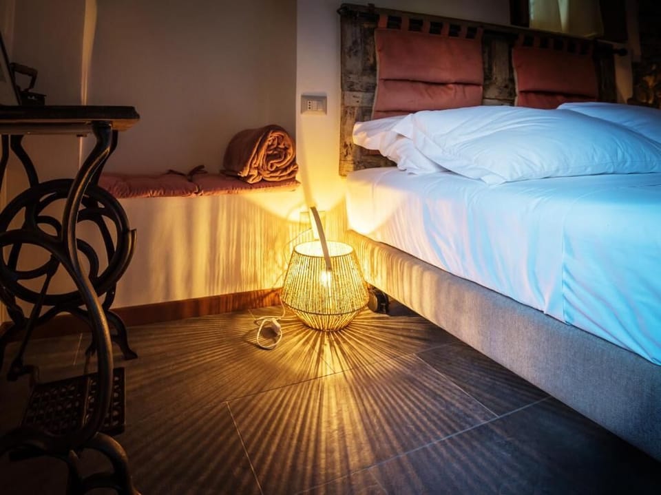 Superior Double Room, Courtyard View | In-room safe, blackout drapes, soundproofing, iron/ironing board