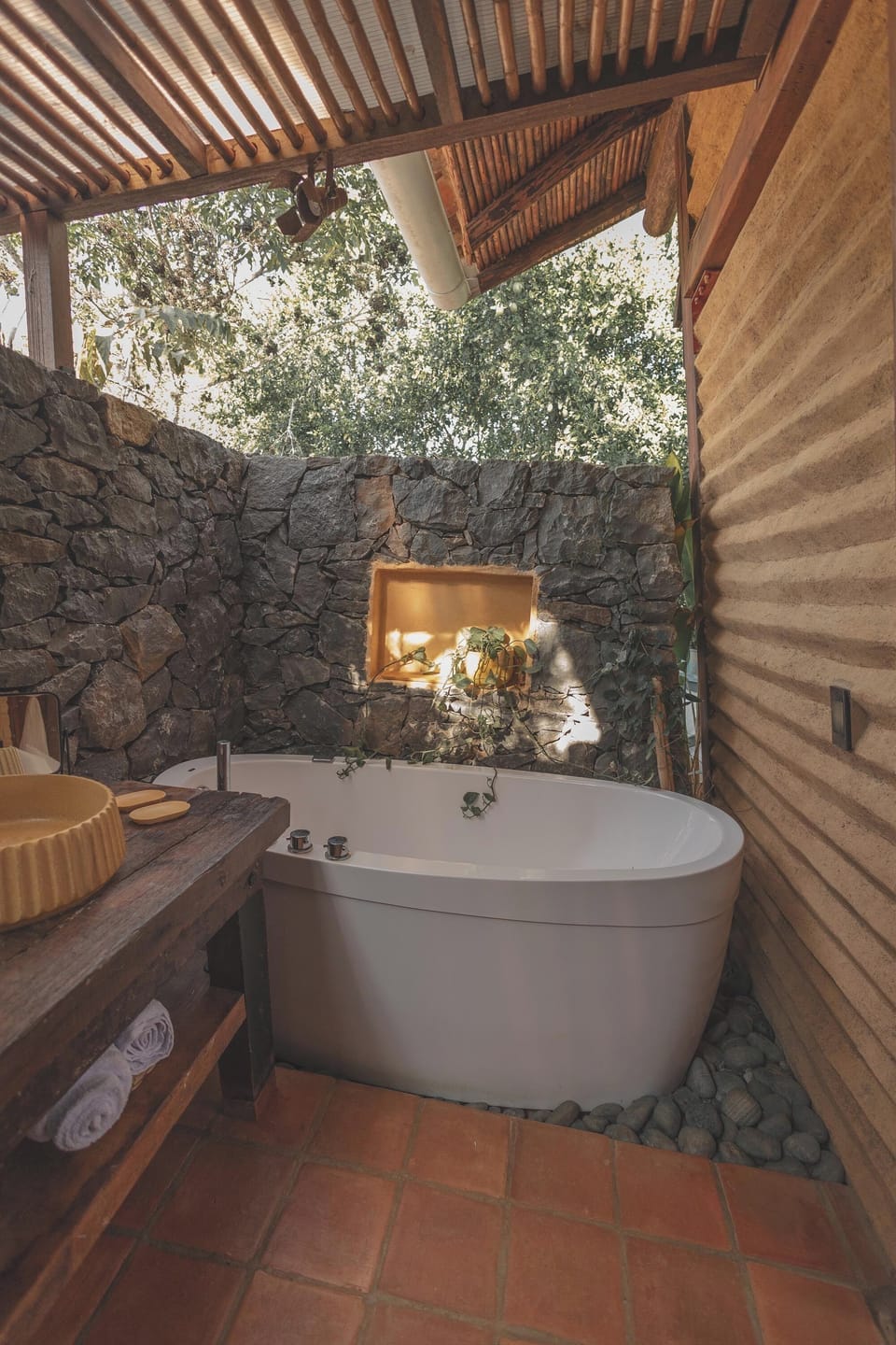 Family Cabin, Mountain View | Bathroom | Towels, soap, shampoo, toilet paper
