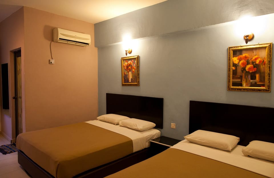 Family Room | Premium bedding, desk, iron/ironing board, free WiFi