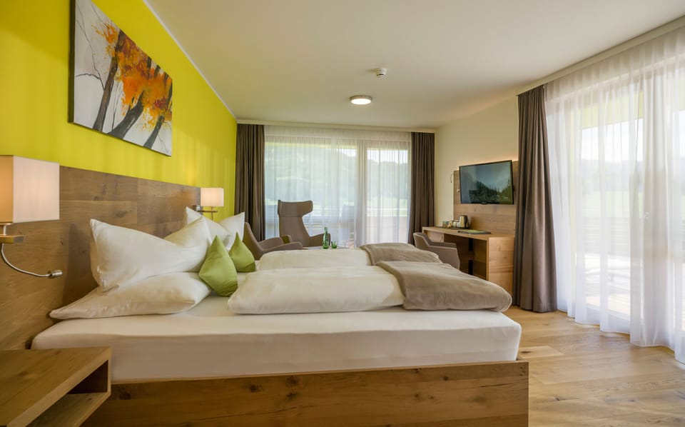 Standard Double Room, Balcony, Mountain View | Minibar, in-room safe, desk, blackout drapes