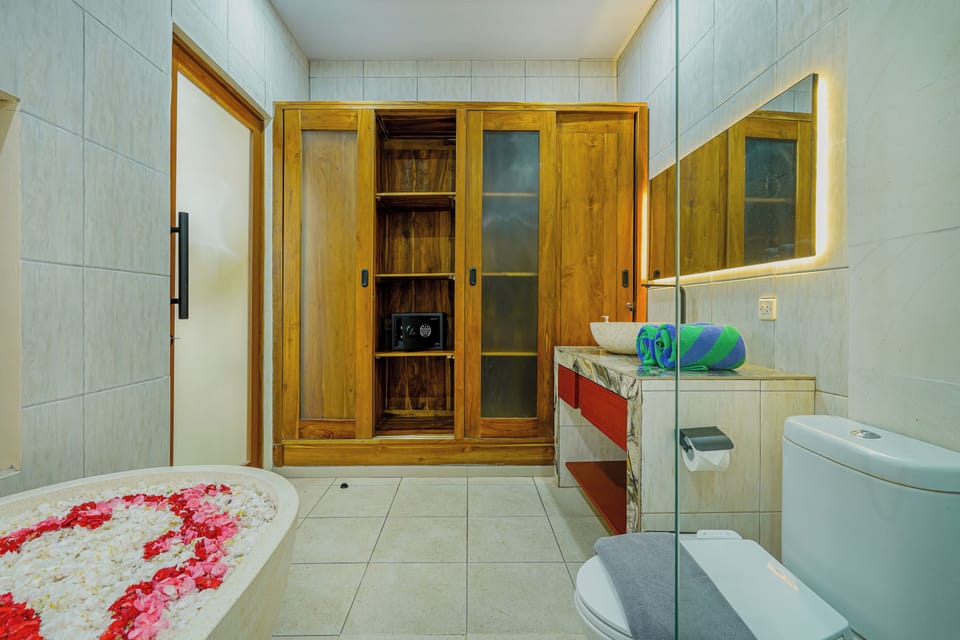 3-bedroom Private pool villa City Sanur Villa in Denpasar