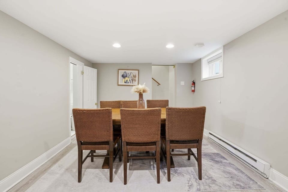 House, 3 Bedrooms | Dining