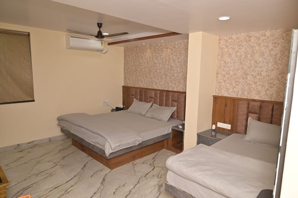 Superior Triple Room | WiFi (free)