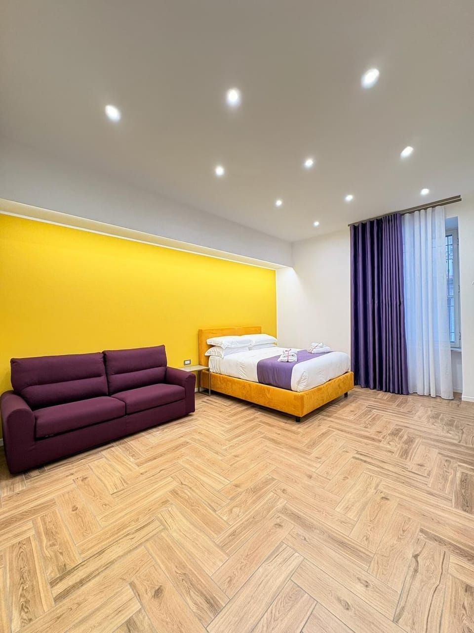 Classic Quadruple Room | In-room safe, desk, free WiFi