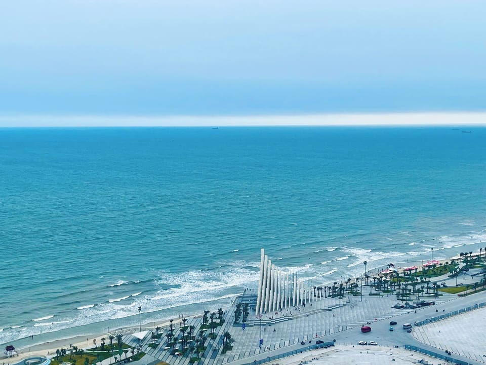 Beach/ocean view