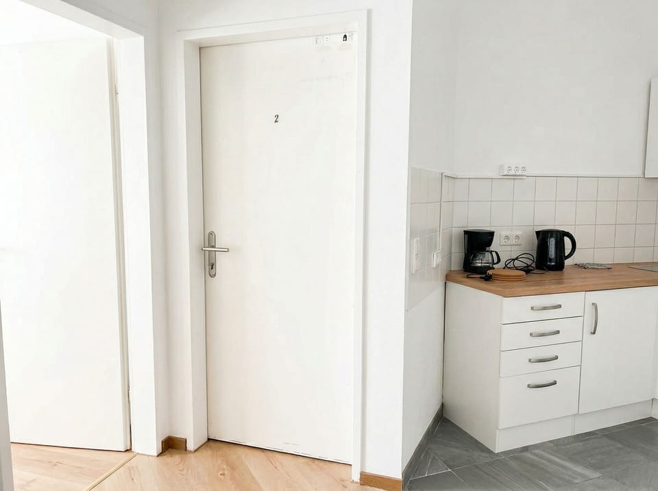 Basic Apartment | Iron/ironing board, free WiFi