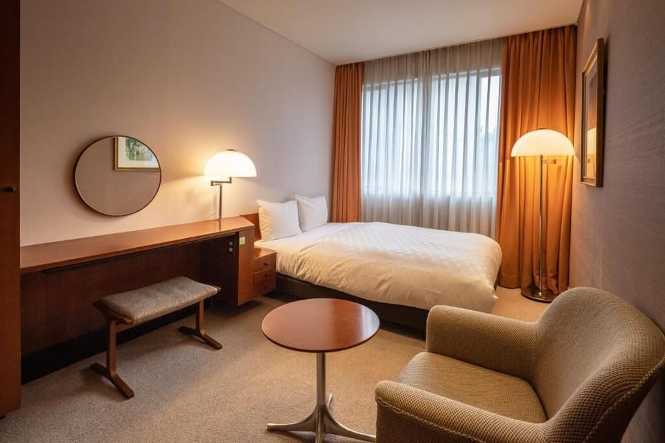 Double Room | Blackout drapes, free WiFi