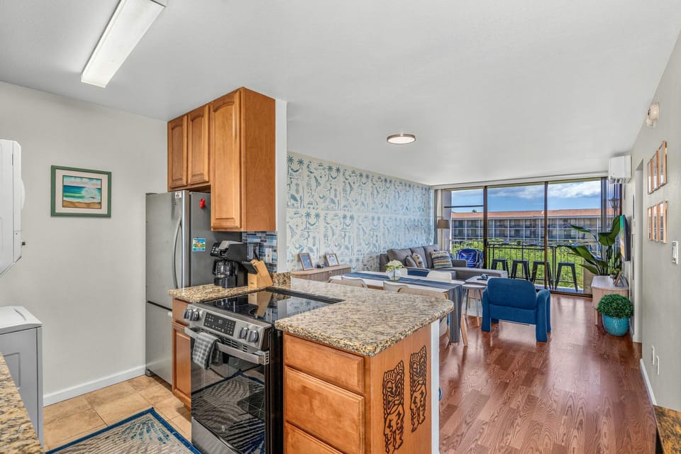 Apartment, Multiple Beds, Lanai, Partial Ocean View (Pacific Shores B-409) | Private kitchen | Coffee/tea maker