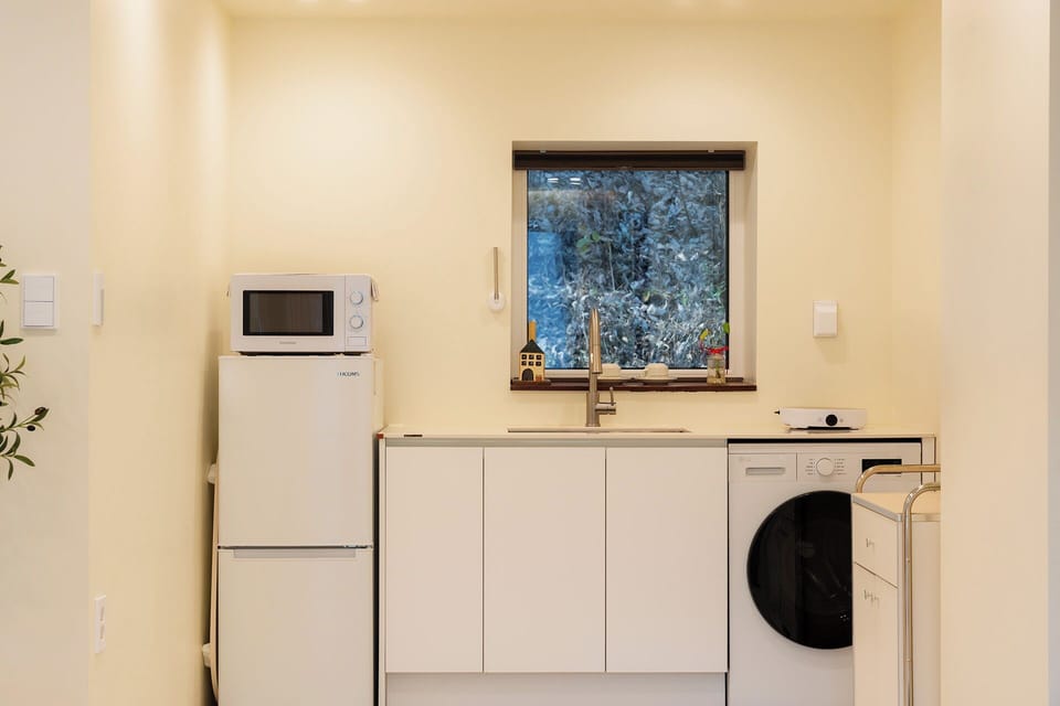 Basic Room, 1 Bedroom (Sosohanga) | 1 bedroom, WiFi (free)