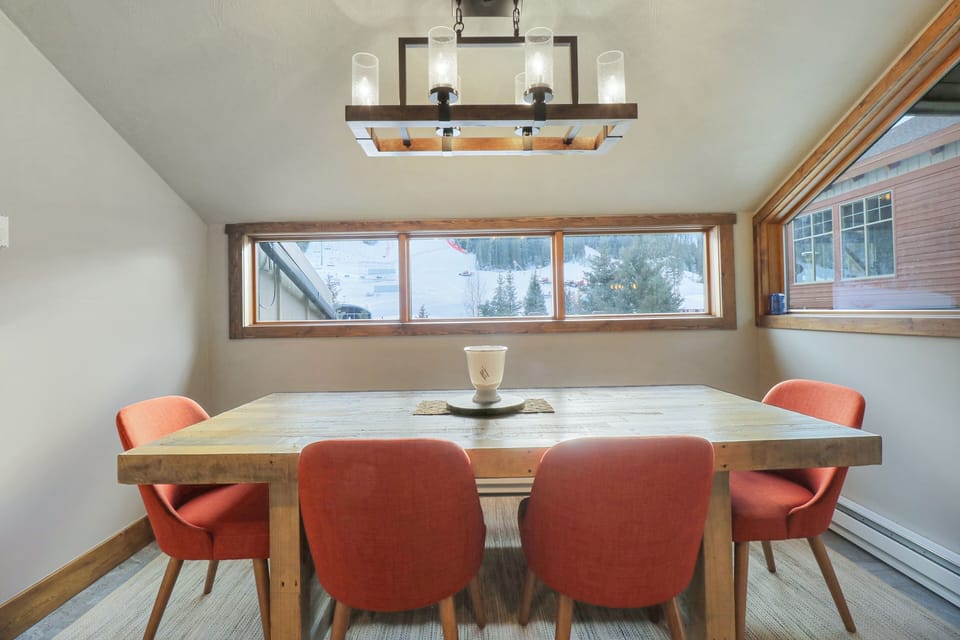 Condo, 3 Bedrooms | Dining