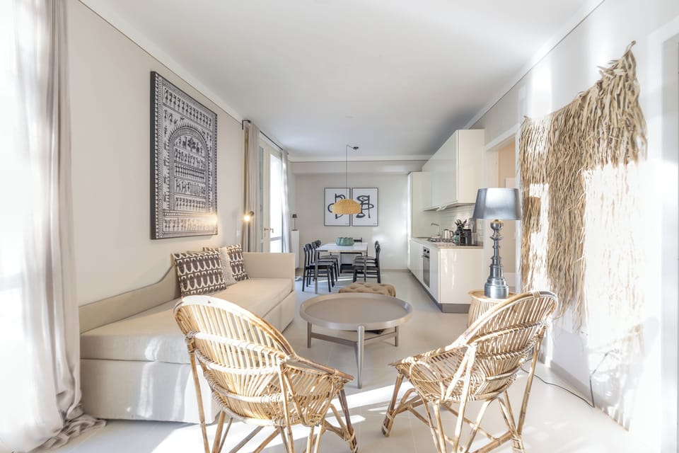 Family Apartment, 2 Bedrooms, Balcony, Lakeside (PL-Villas 2 bedrooms Deluxe 4pax) | Living area | Smart TV