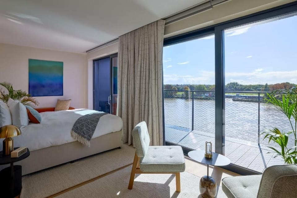 Premium Double Room, River View | Premium bedding, pillowtop beds, minibar, in-room safe