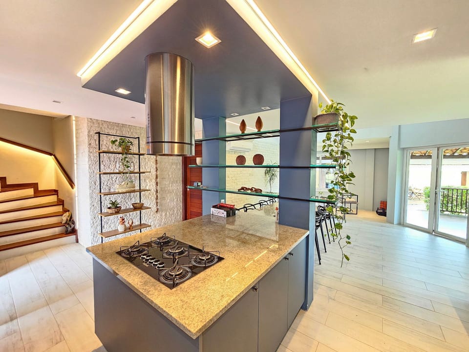 Basic Chalet | Private kitchen | Cookware/dishes/utensils