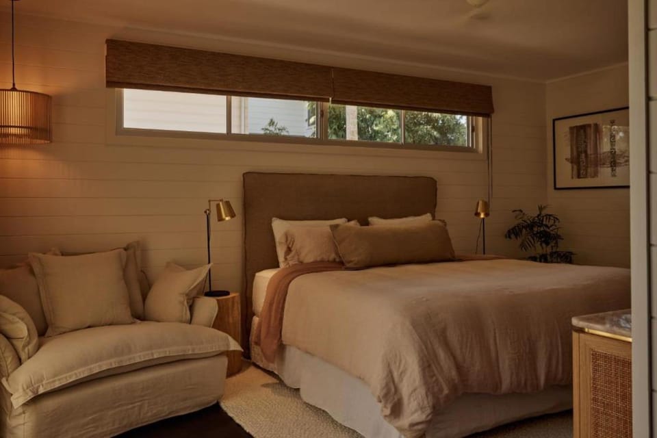 Luxury Private Plunge Pool | Soundproofing, iron/ironing board, WiFi (free), bed sheets