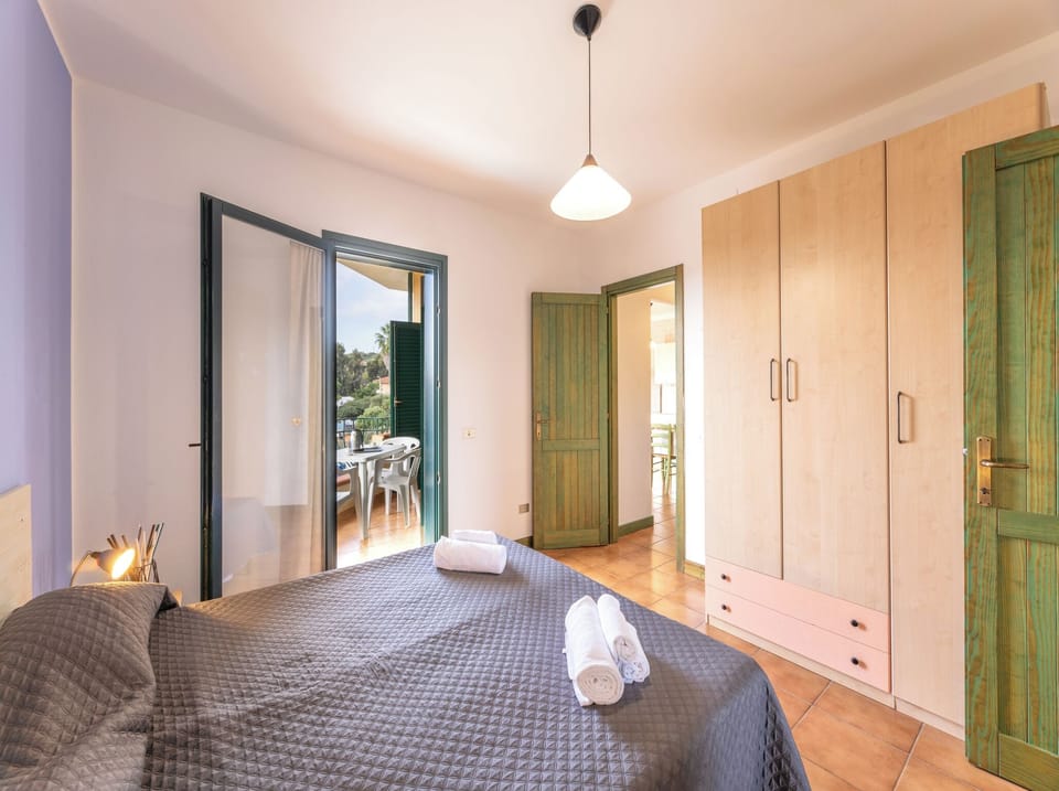 Apartment, 1 Bedroom, Balcony, Pool View | 2 bedrooms