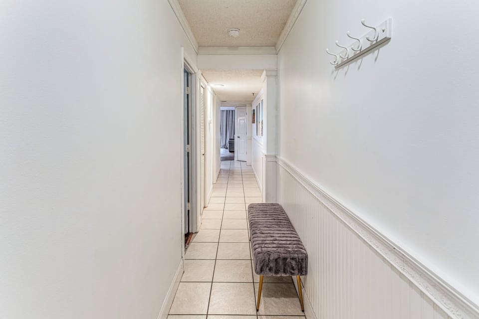Apartment (1 Bedroom) | Interior