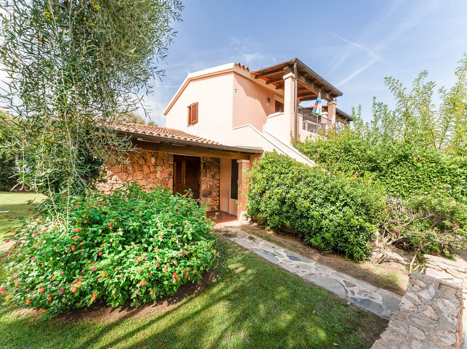 Apartment, 2 Bedrooms, Terrace | Garden