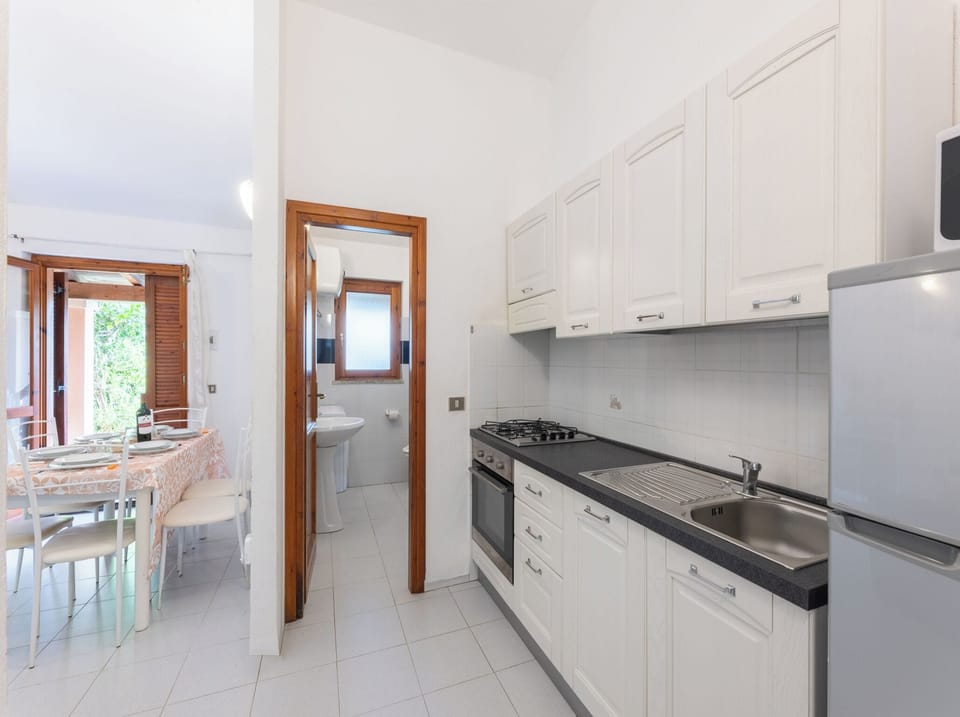 Apartment, 2 Bedrooms, Terrace | Interior