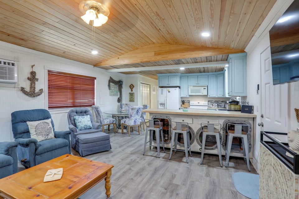House (2 Bedrooms) | Front of property