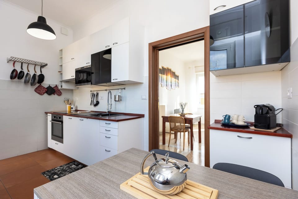 Apartment | Private kitchen | Microwave, dishwasher