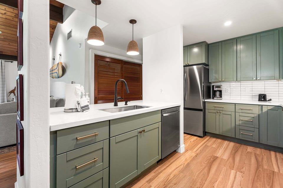 Condo, Multiple Beds, Lanai, Golf View (Kanaloa at Keauhou 1004) | Private kitchen | Coffee/tea maker
